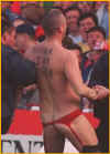 streaker05.jpg (11241 byte)